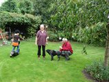 thumbnails/008-Attie Gosse Kiddo Nynke op motor.JPG.small.jpeg